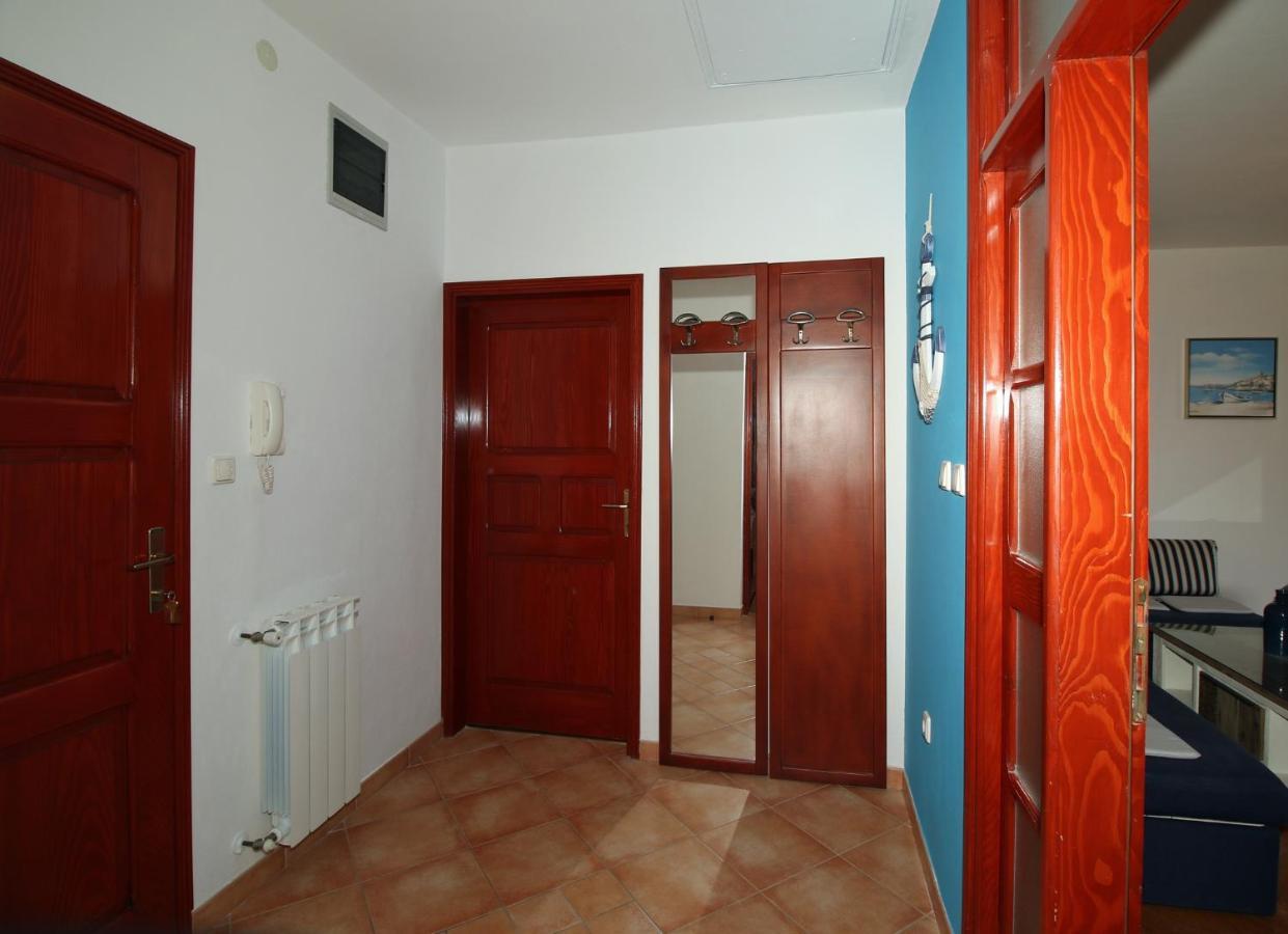 Apartments With A Parking Space Rabac, Labin - 7429 מראה חיצוני תמונה