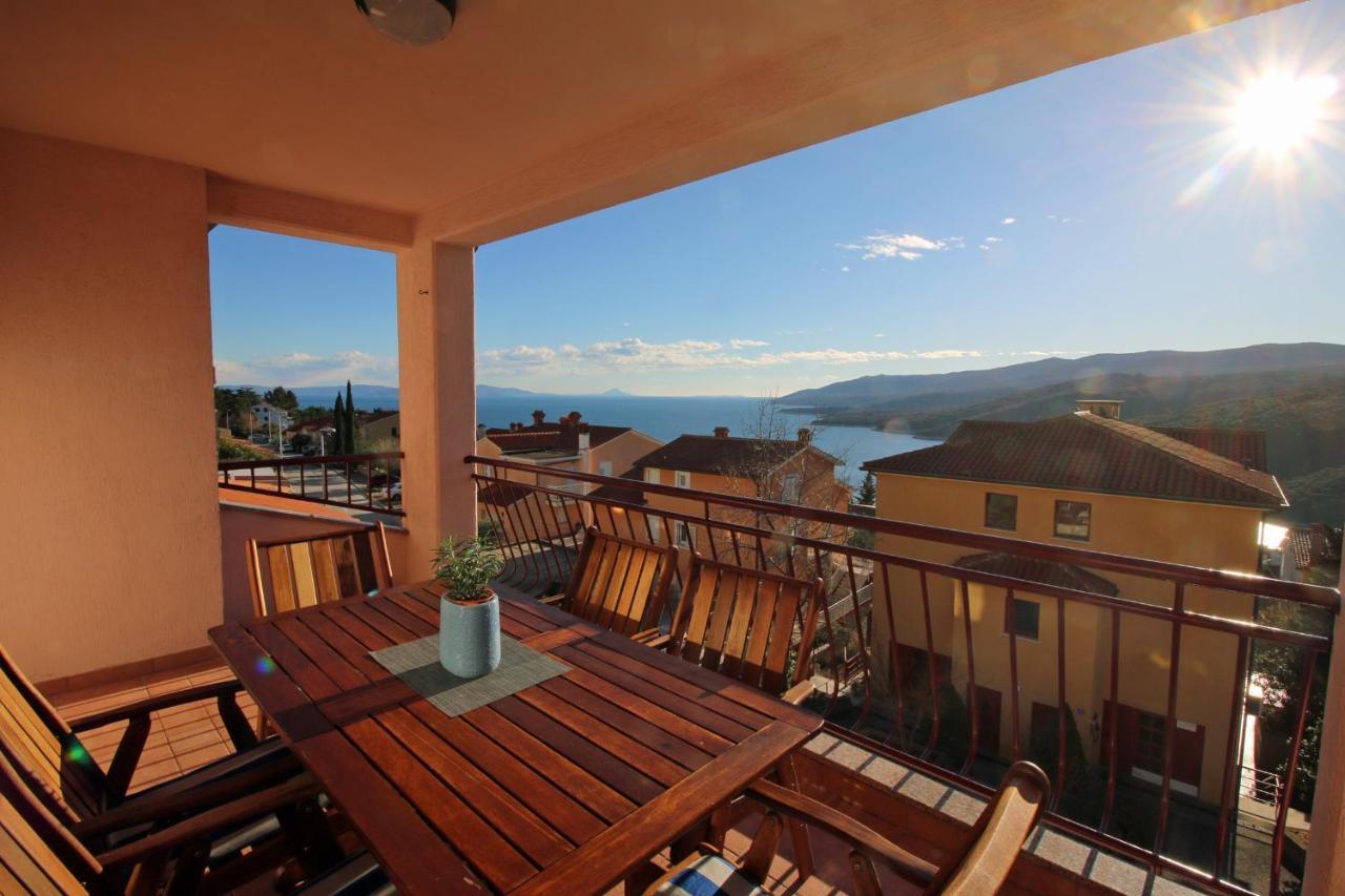 Apartments With A Parking Space Rabac, Labin - 7429 מראה חיצוני תמונה